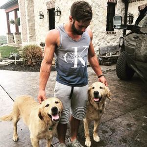 Meet your Posher, Alex